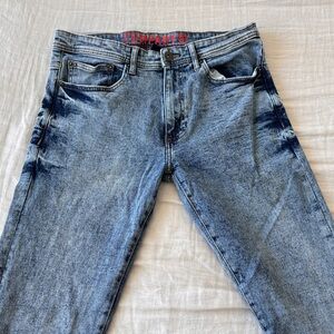 listing-status-banner